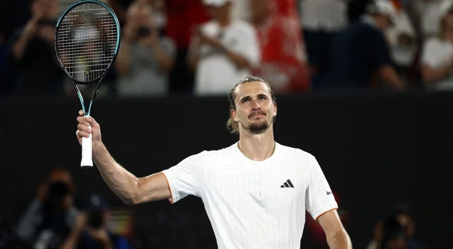 Alexander Zverev, Avustralya Açık'ta yarı final biletini kaptı