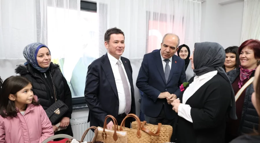 Osmangazi Belediyesi'nin 29'uncu OSMEK kurs merkezi açıldı