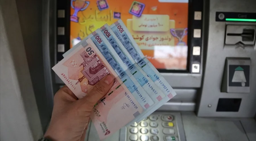 İran'da dolar, tüm zamanların en yüksek seviyesine ulaştı
