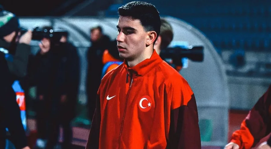 Yasin Özcan Beşiktaş'a transferi için İstanbul'a geldi