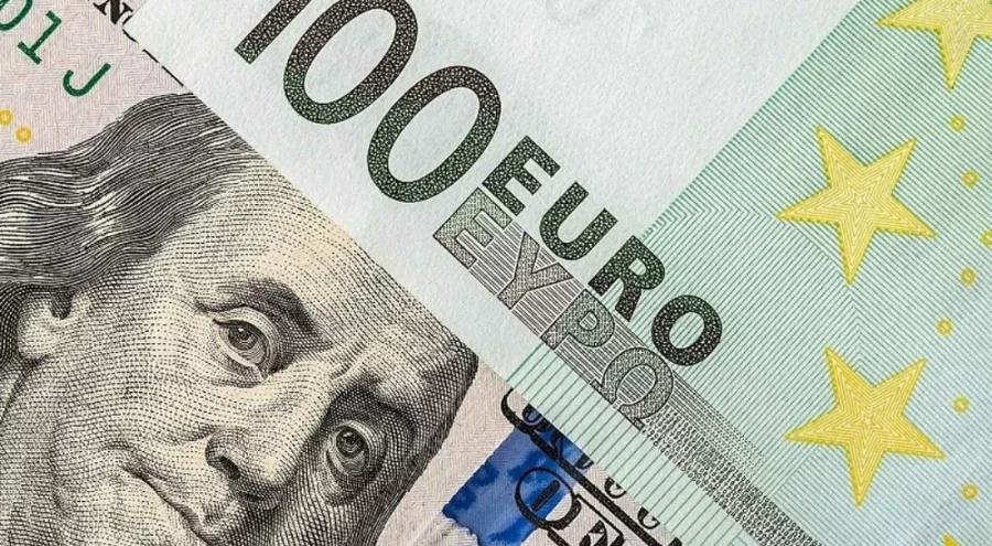 Euro, dolar karşısında 4,5 yılın en yüksek seviyesini gördü