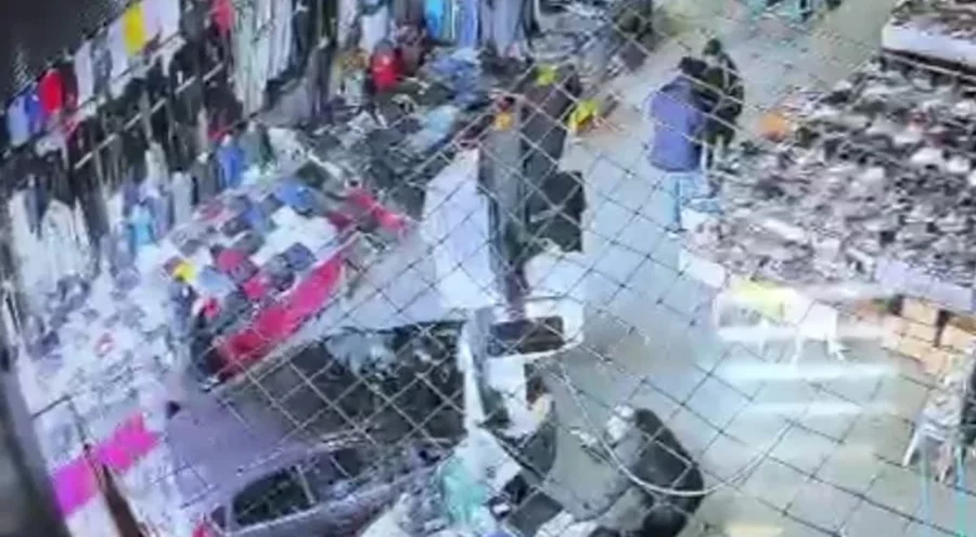 Edirne'de el freni çekilmeyen otomobilin halk pazarına girdi