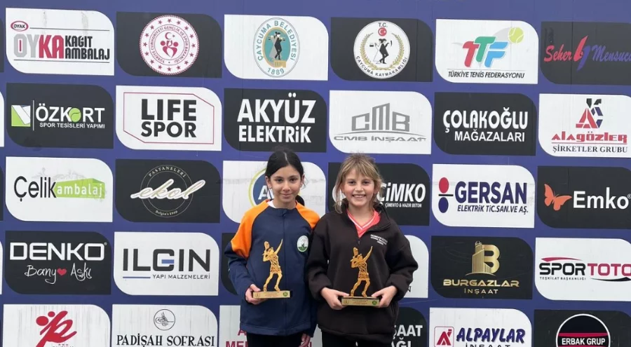 Osmangazi Belediyespor çifte başarıya imza attı