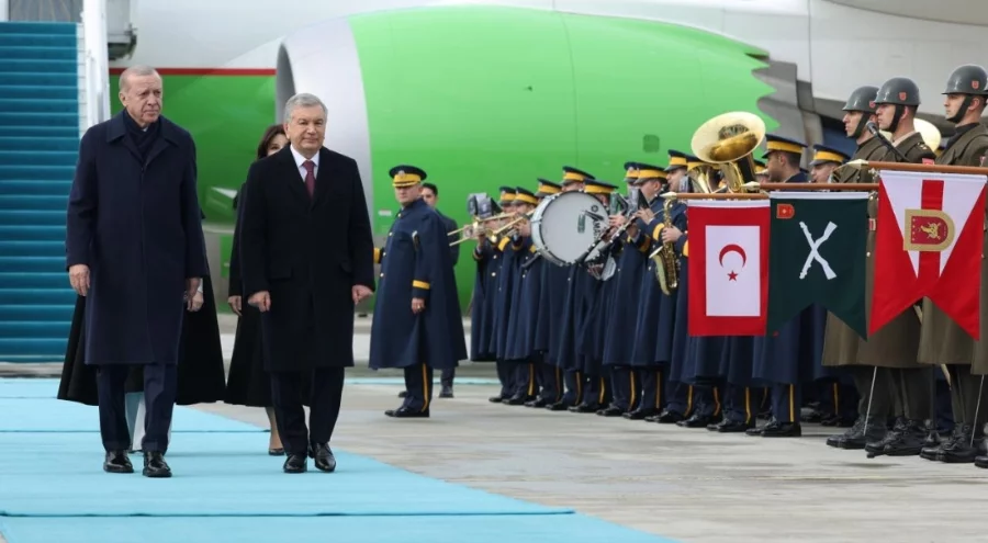 Özbekistan Cumhurbaşkanı Mirziyoyev Ankara'da