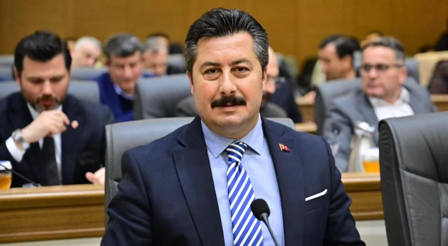 Yenişehir Belediye Başkanı Özel: "Müjdeli haberleri açıklayacağım"