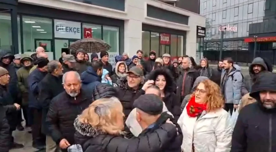 İstanbul'da gözaltına alınan SOL Parti üyelerine 'ev hapsi' kararı