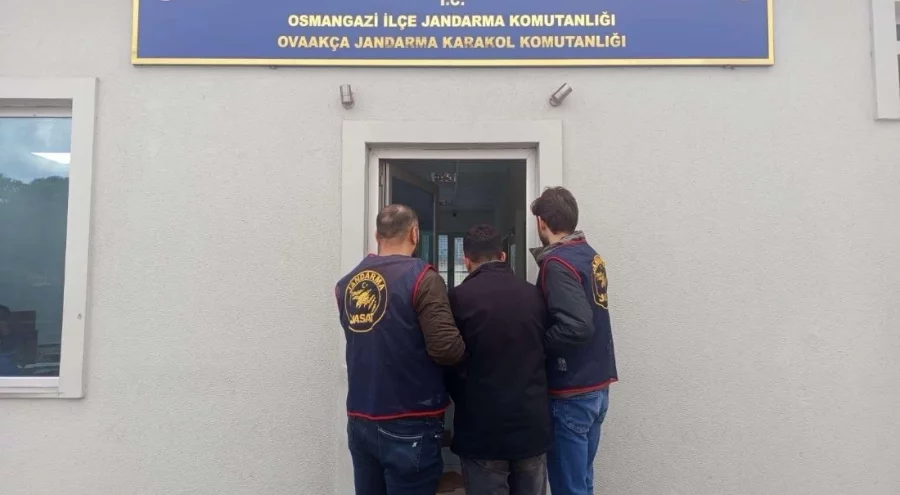 Bursa'da 19 yıl hapis cezası bulunan firari yakalandı!