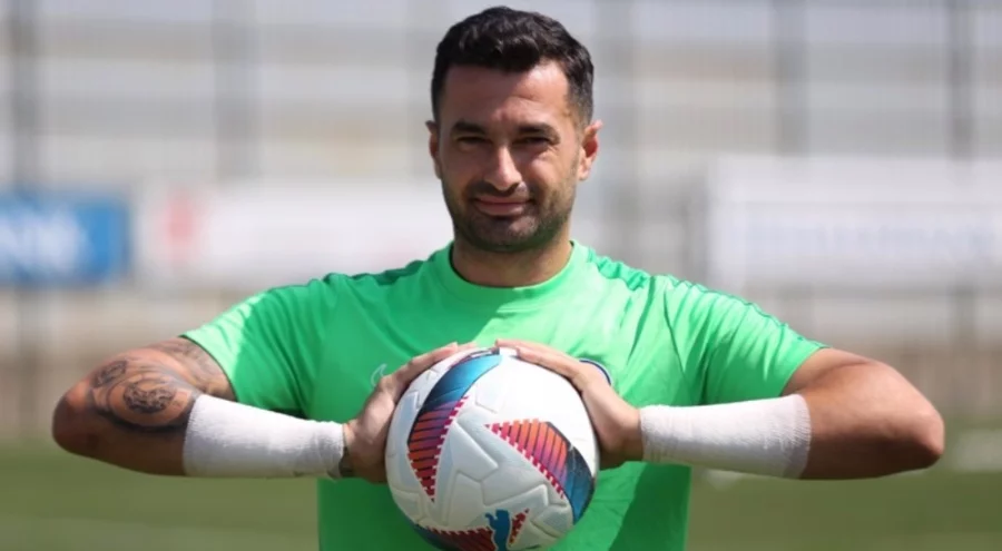 Sivasspor'da transfer yasağı kalktı, ilk imza atıldı!