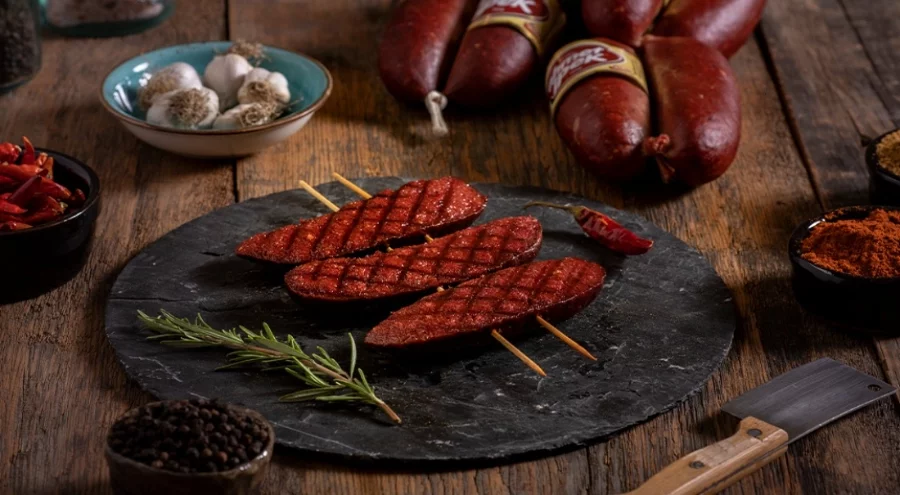 Dana etinden 'sakatat', et dönerden 'kanatlı eti' çıktı! Bakanlık marka marka ifşa etti...