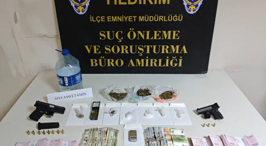 Bursa'da polis pizzacı kılığına girdi, "Baron abla" lakaplı torbacı kadını yakaladı