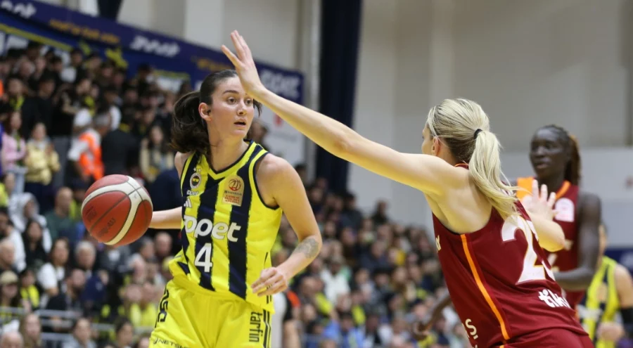 Fenerbahçe'den çifte zafer