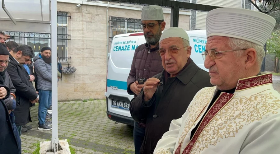 Bursa'da emekli müftünün kızı hayatını kaybetti