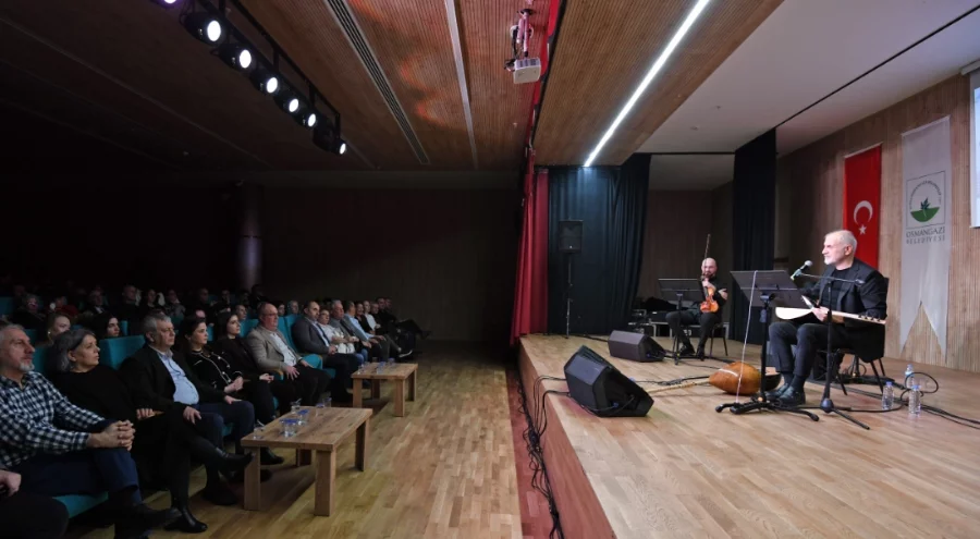 Osmangazi'de Nida Ateş'ten ortak hafızaya dokunan türküler