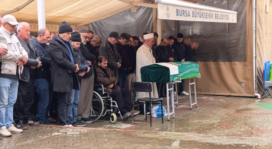 Bursa'da damadı tarafından öldürülen kayınpeder toprağa verildi!