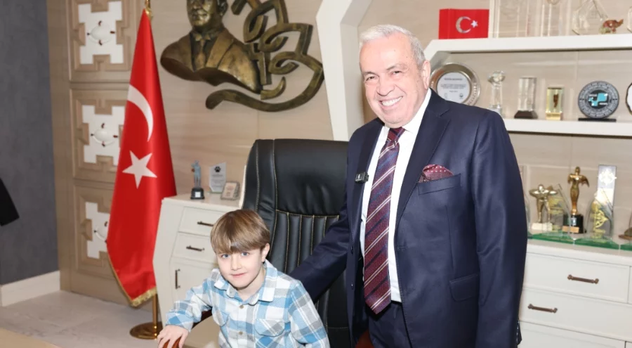 Nilüfer Belediye Başkanı Özdemir'den Yağız Efe için dayanışma çağrısı