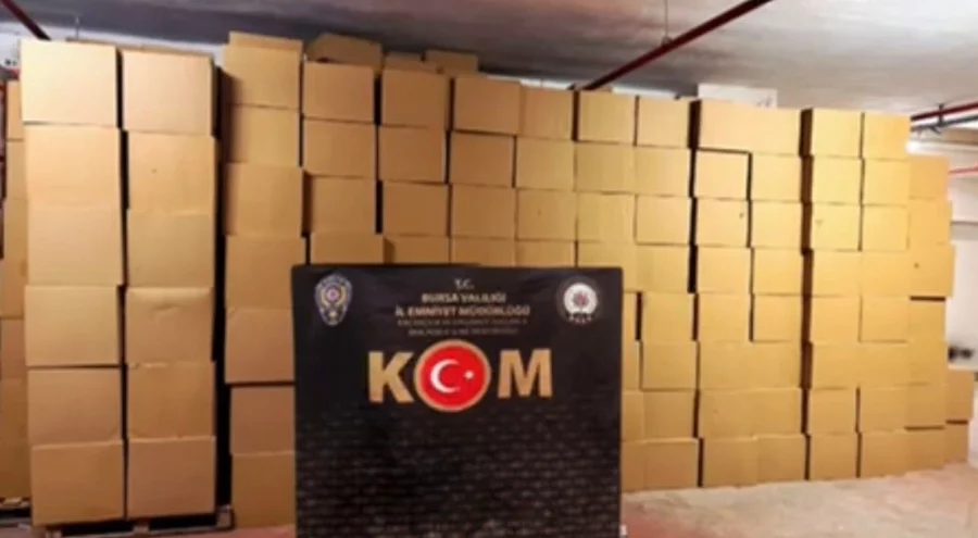 Bursa'da kaçak tütün operasyonu! Milyonlarca makaron ele geçirildi