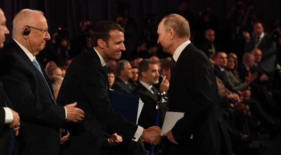 Macron'dan Putin ile diyalog mesajı