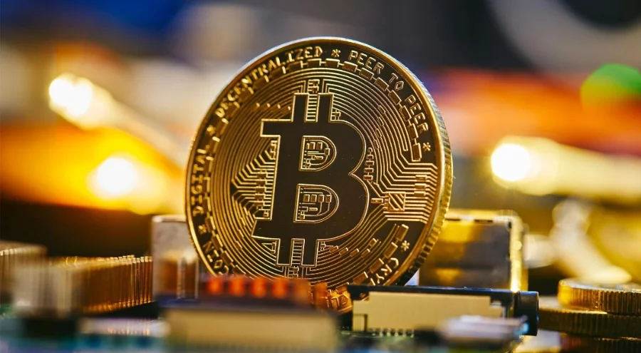 Bitcoin 72 bin 800 dolara kadar düştü