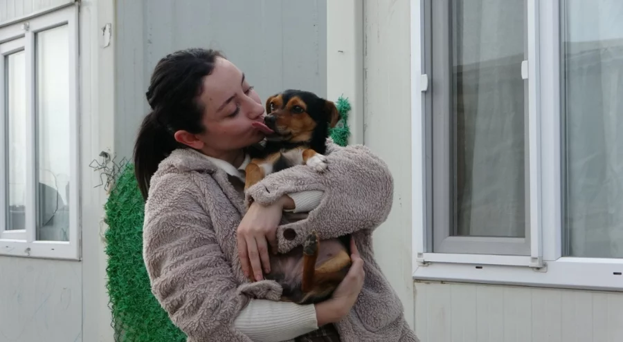 Malatya'da konteyner kentin Boncuk'u sosyal medyada milyonların sevgilisi oldu