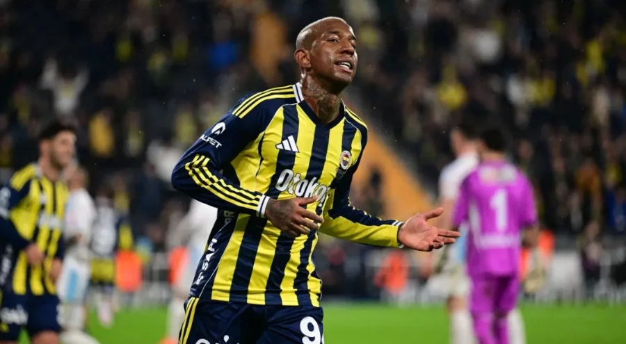 Fenerbahçe, Erzurumspor'u geriden gelerek 3 golle yendi