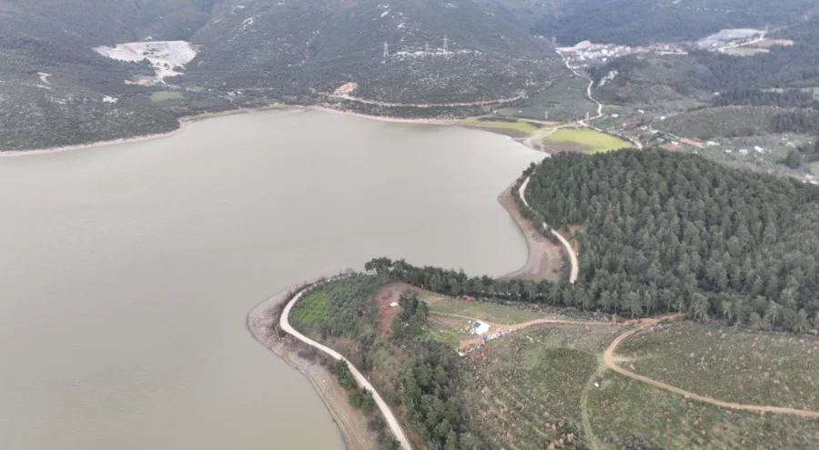 Bursa'da kuruyan Gölbaşı Göleti, yeniden hayat buldu