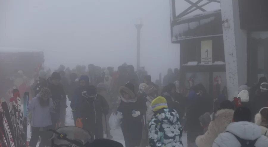 Uludağ'da rekor kırıldı! 47 bin araç giriş yaptı