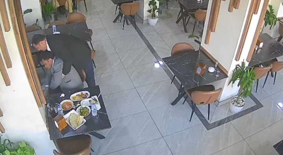 Lokantada boğazına lokma kaçan müşteri, heimlich manevrasıyla kurtarıldı