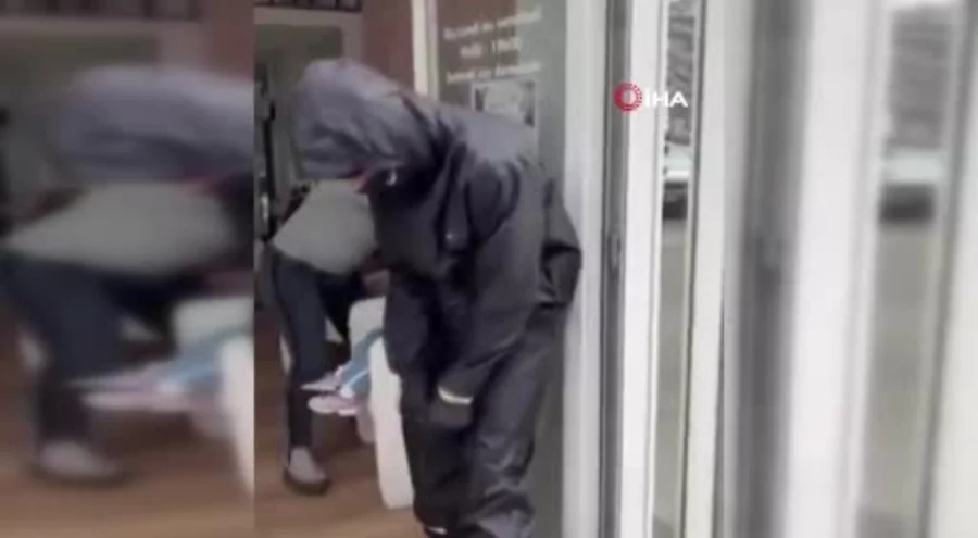 Fransa'da güzellik salonuna el bombalı saldırı!