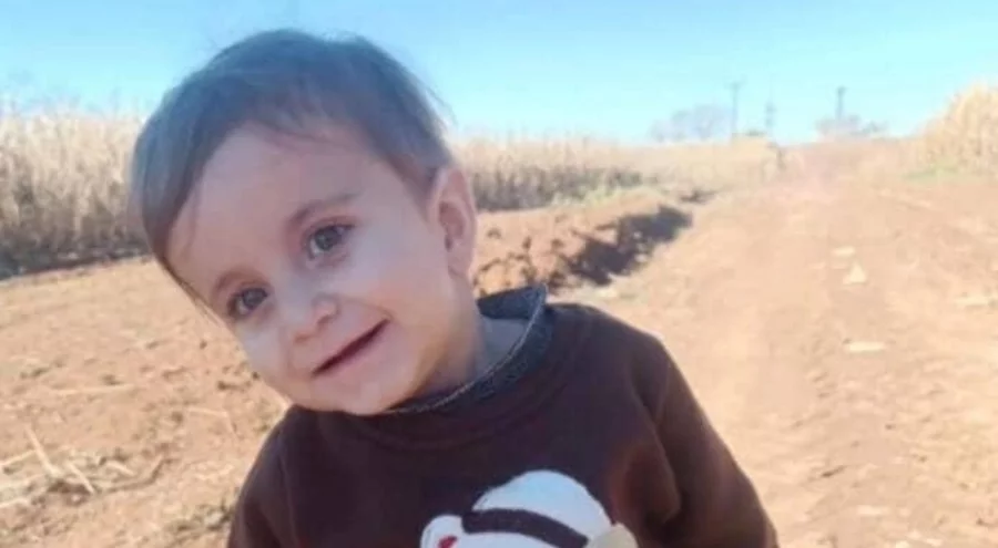 Boğazına yabancı cisim kaçan çocuk yaşamını yitirdi