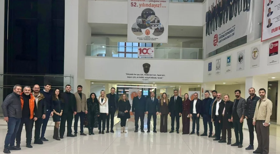 Jeoloji Mühendisleri Odası Güney Marmara Şubesi'nde 100. Yıl Grubu güven tazeledi