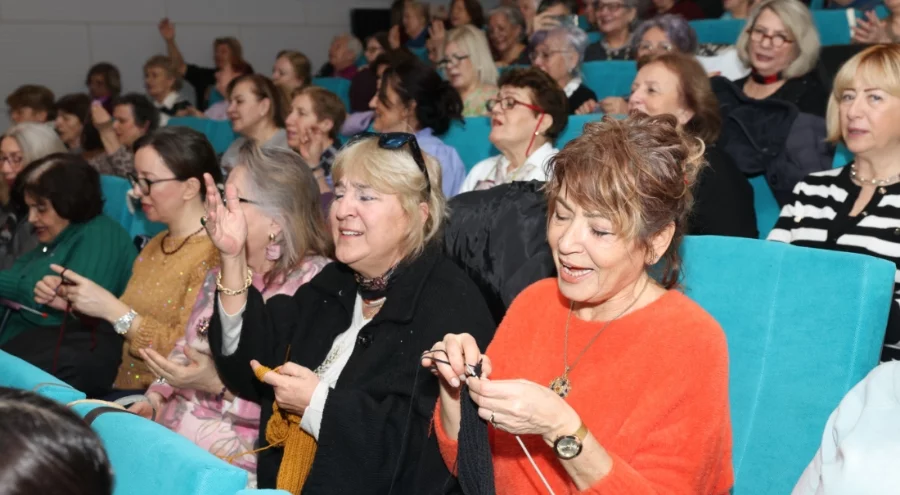 Nilüfer'de kalpten ilmekler huzurevi sakinleri için atıldı