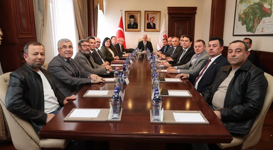 CHP Bursa İl Başkanı Yeşiltaş: "Türkiye Cumhuriyeti bir parti devleti değildir hiçbir zaman da olmayacaktır"