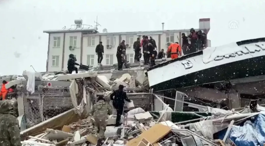 6 Şubat depremlerinde 16 kişiye mezar olan Avşar Otel davasında 'bilirkişi raporu' beklenecek