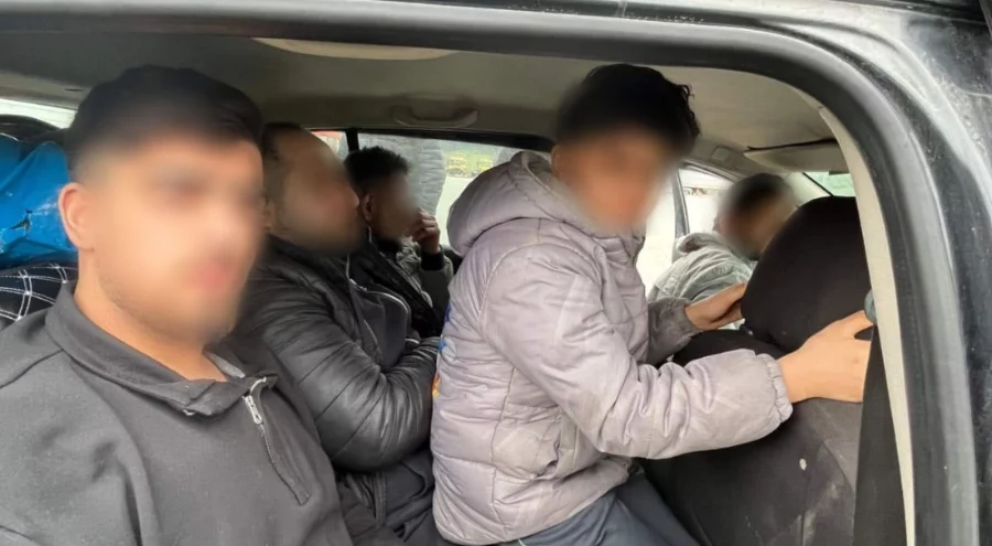 Bursa'da 5 kaçak göçmen, 1 organizatör yakalandı!