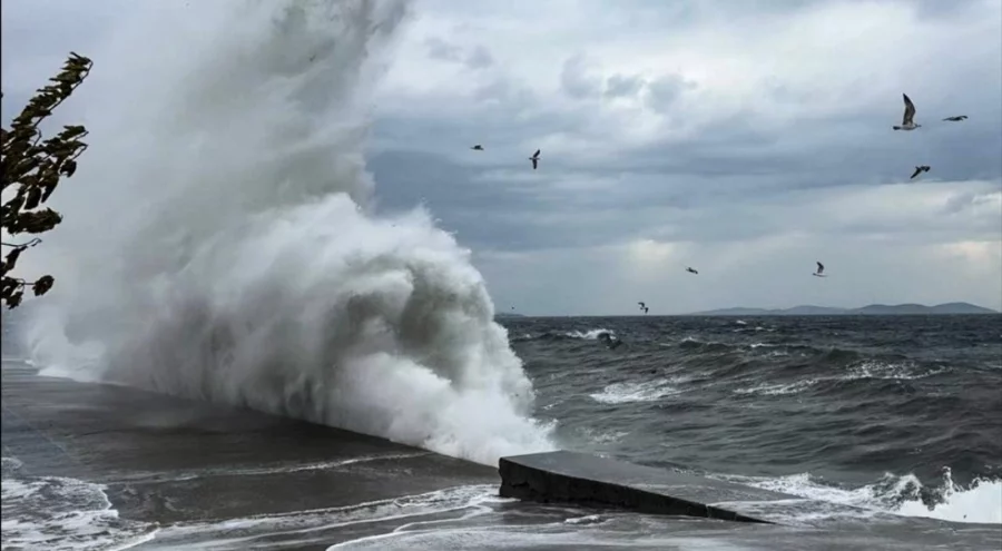 Meteoroloji'den denizlerde "fırtına" uyarısı