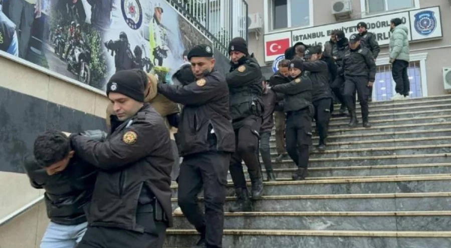 Borsada kâr vaadiyle dolandırıcılık soruşturmasında çok sayıda kişi tutuklandı