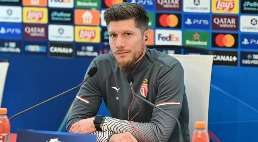 Diplomasız teknik direktörü Monaco'ya servete mal oluyor!