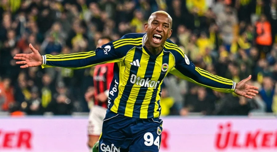 Anderson Talisca, performansıyla dikkat çekiyor