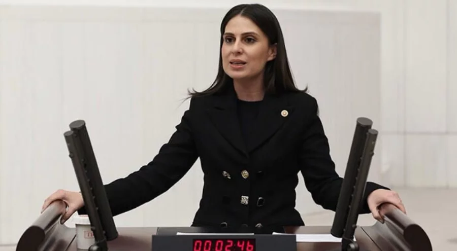 CHP'li Özcan'dan yeni atamalara tepki: 'Siyasi operasyonun hukuk maskesi düştü!'