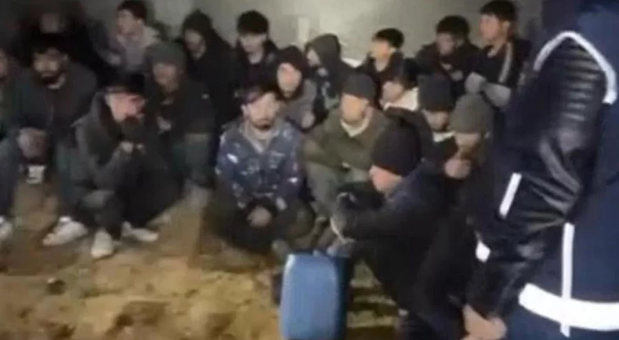 Diyarbakır merkezli 5 ilde göçmen kaçakçılığı operasyonu
