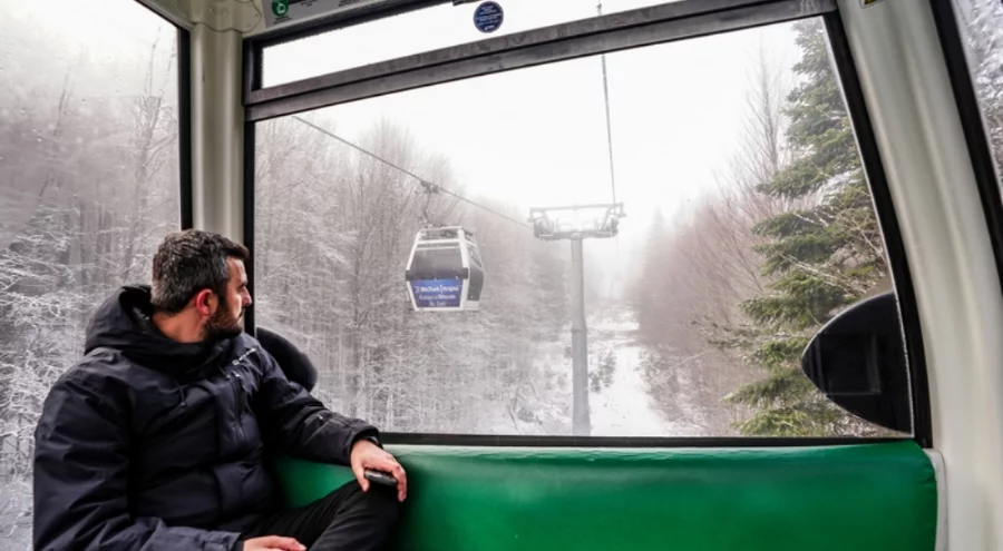 Uludağ'a teleferikle ulaşım ilgi görüyor