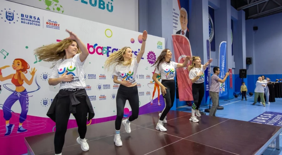 Bursa Büyükşehir Belediyesi kadınları sporla buluşturuyor