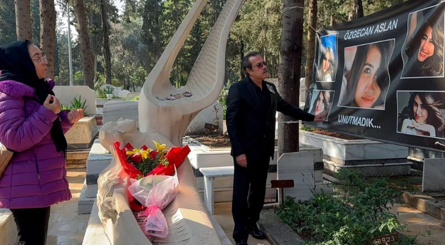 Vahşice katledilen Özgecan Aslan ölümünün 11'inci yılında anıldı