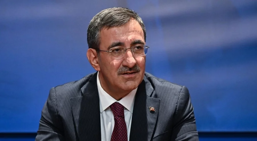 Cumhurbaşkanı Yardımcısı Yılmaz'dan TBMM'de yaşanan arbedeye tepki