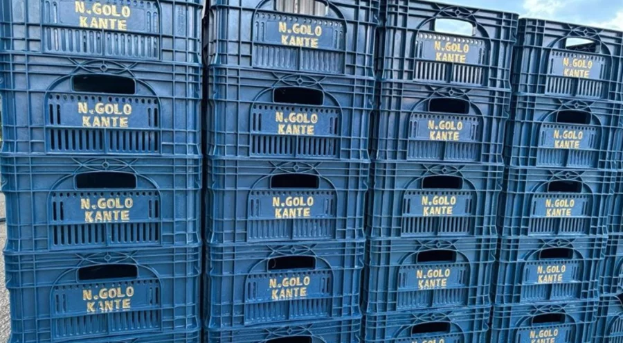 Fenerbahçeli üretici, domates kasalarına N'Golo Kante yazdırdı