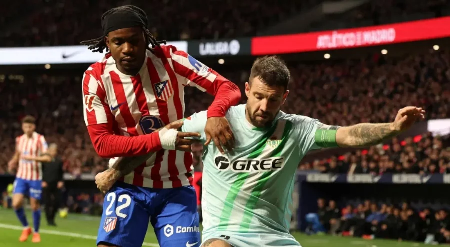 Fenerbahçe'den Ademola Lookman açıklaması