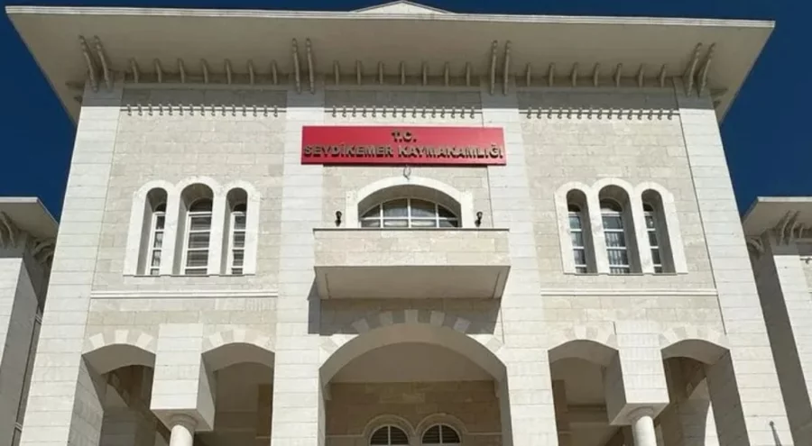 "Rüşvet" soruşturmasından gözaltına alınan kaymakam koruması ve şoförü hakkında gelişme!