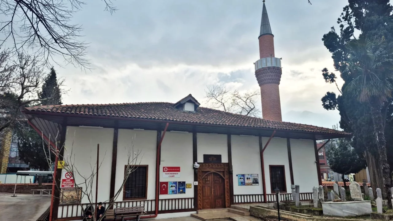 Kestel Vani Mehmet Camii'nin müştemilatı yenilendi