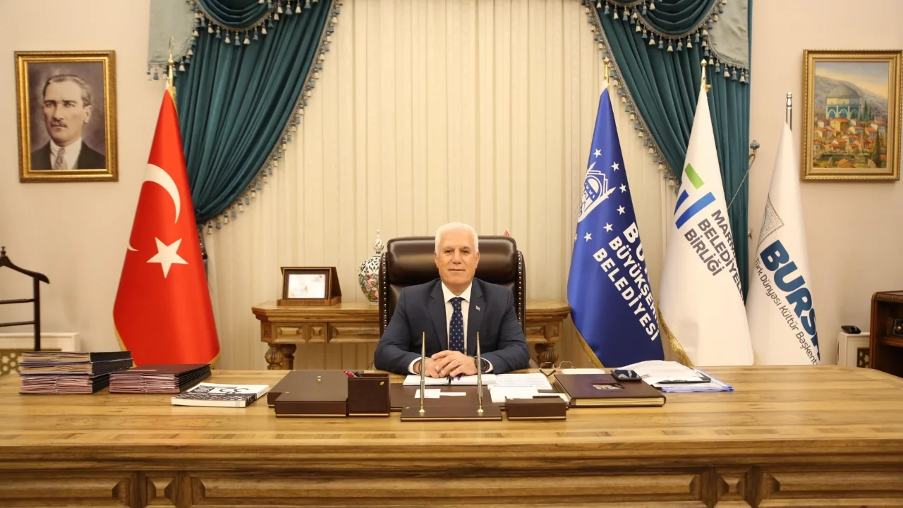 Fitch Ratings'ten Bursa'ya 'pozitif' sürpriz! Not görünümü yükseldi