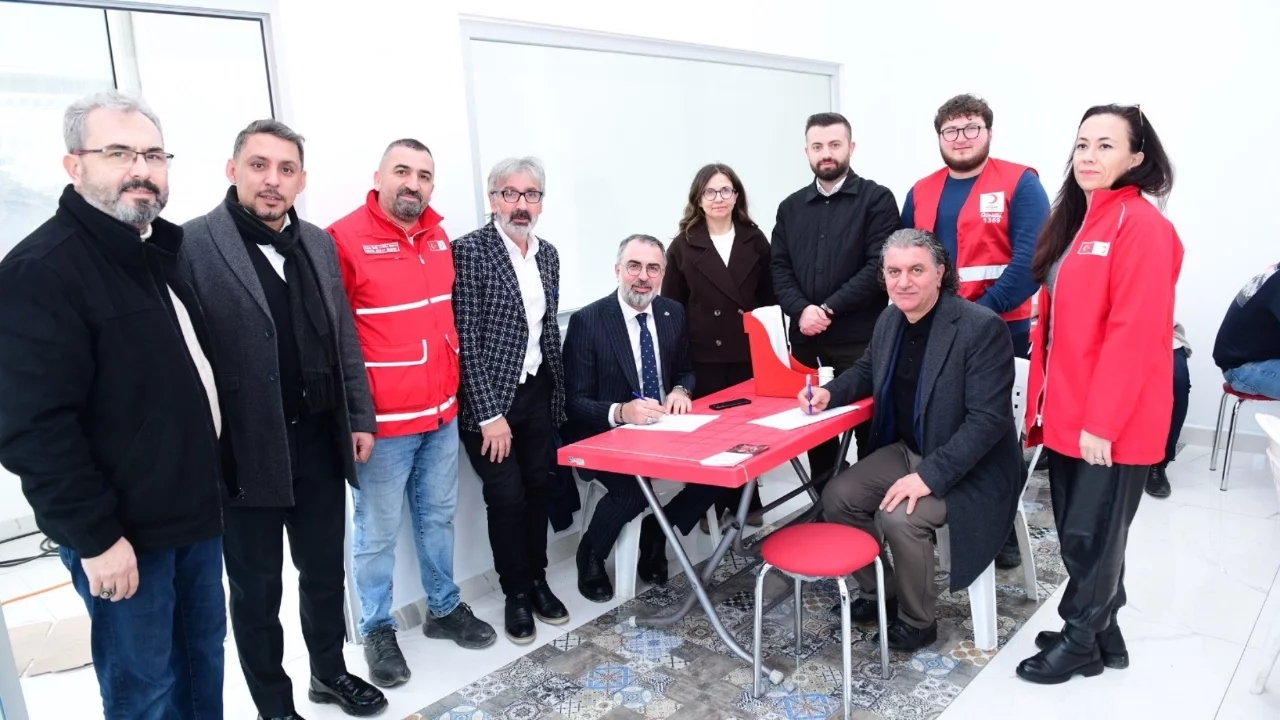 Kestel Belediye Başkanı Ferhat Erol'dan anlamlı hareket : "Bir Ünite Kan, Bir Hayat"